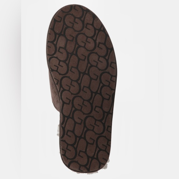 UGG W9 Scuff Slipper Espresso - Picture 7 of 8
